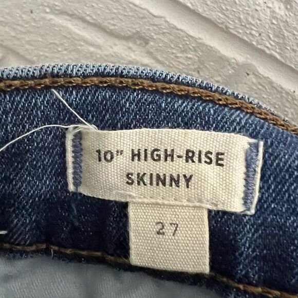 Madewell 10" High-Rise Skinny Jeans in Mackey Wash: Button-Front Edition Size 27 - Picture 6 of 8